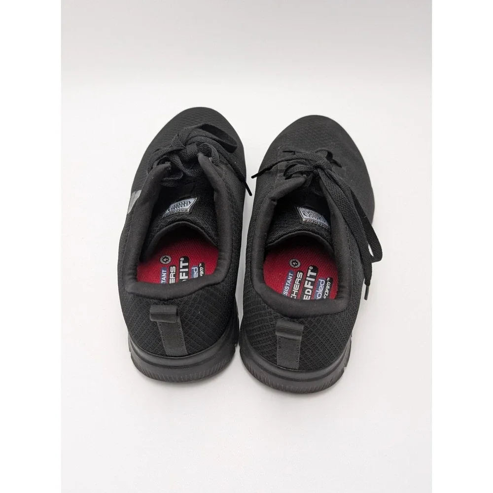 SKECHERS Work Men's Relaxed Cessnock Slip Resistant Black Safety Shoes Size 8.5
